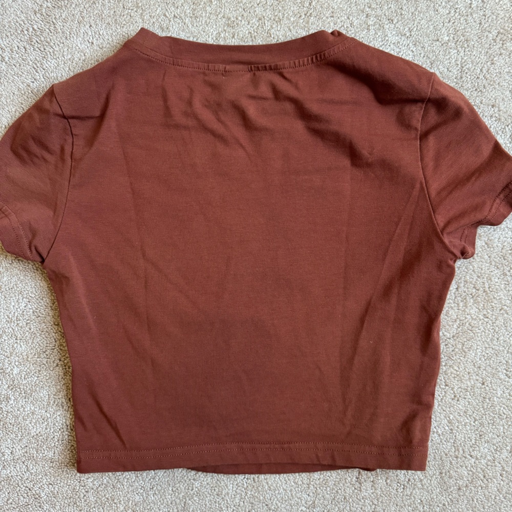 Cropped tshirt - Picture 2 of 2